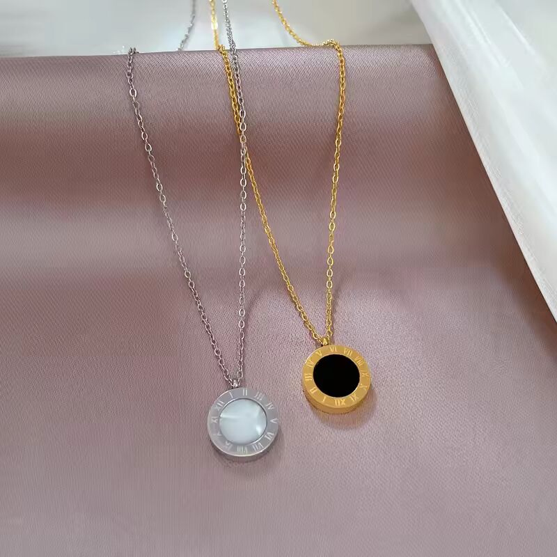 316L Stainless Steel 2 Sided Shell Roman Numeral Dial Pendant Necklace For Women New Trend Girls Clavicle Chain Jewelry Gifts